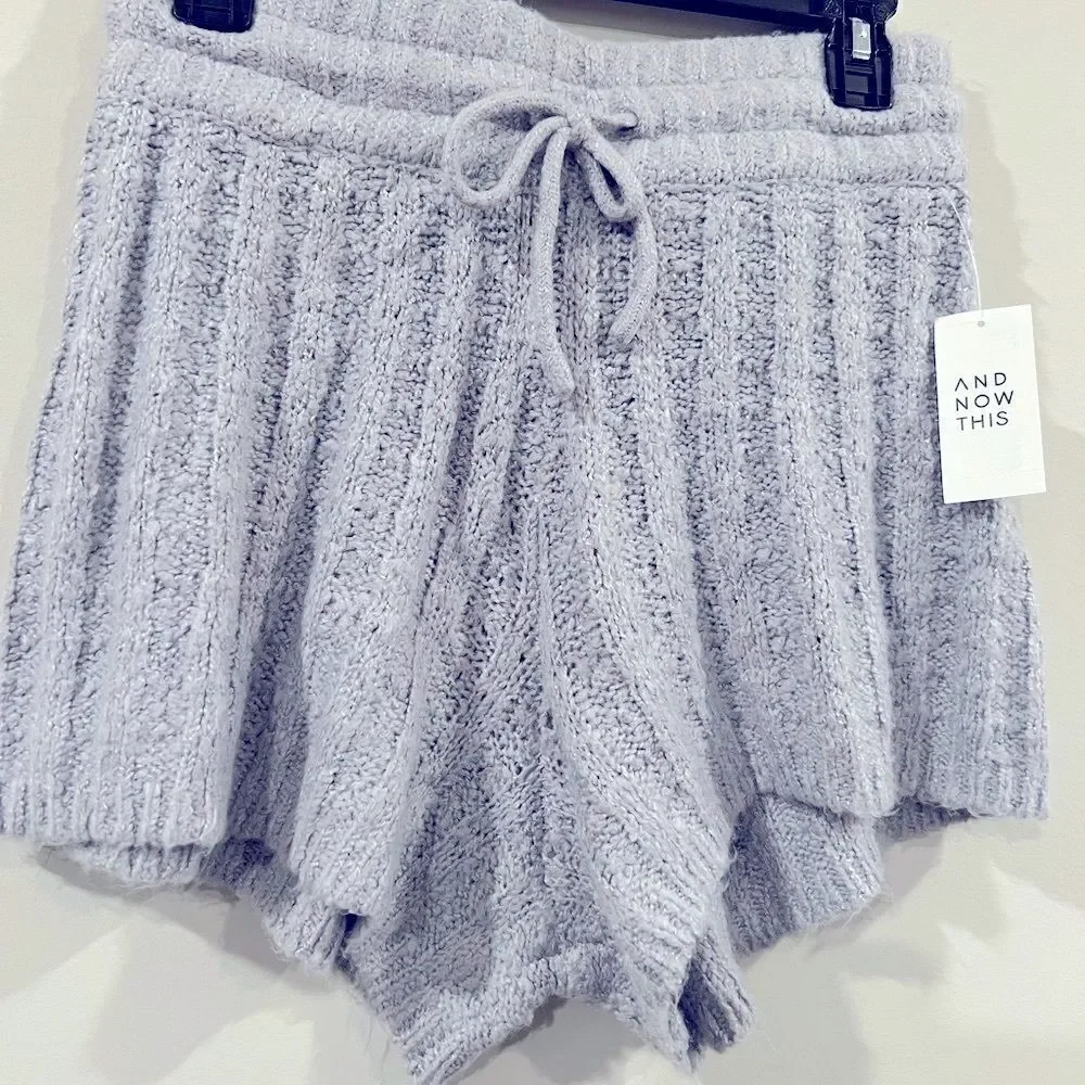 AND NOW THIS short Women's Cable-Knit Shorts in gray size medium, New